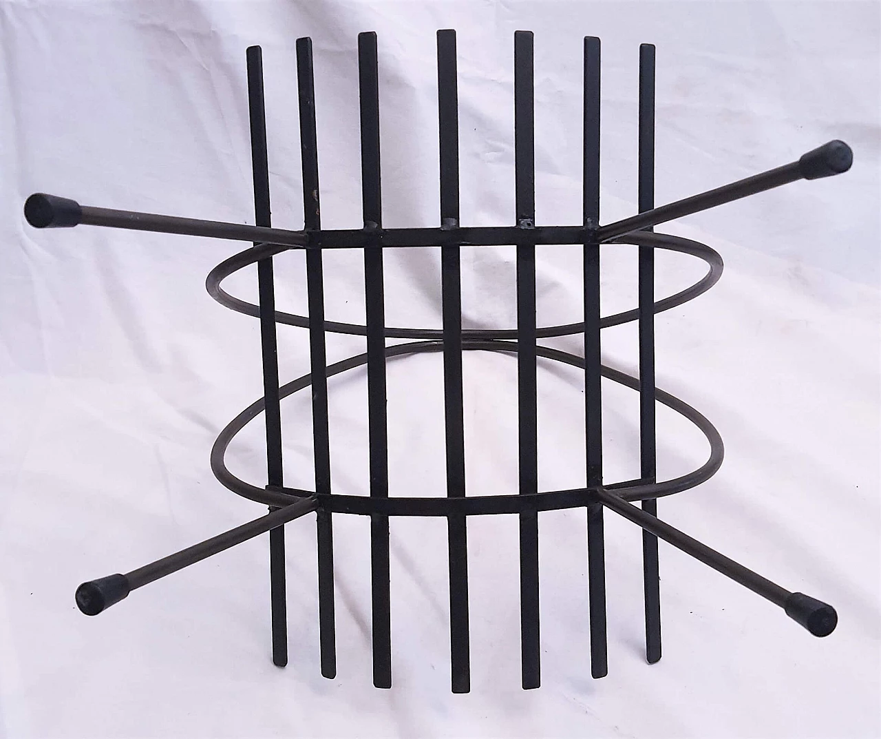 Metal magazine rack, 50s 1370522