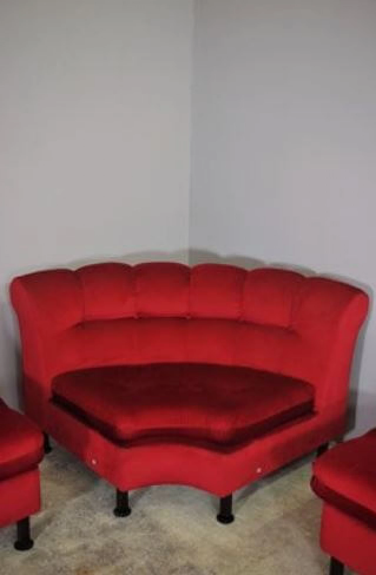 Red velvet sofa, 1970s 1371868