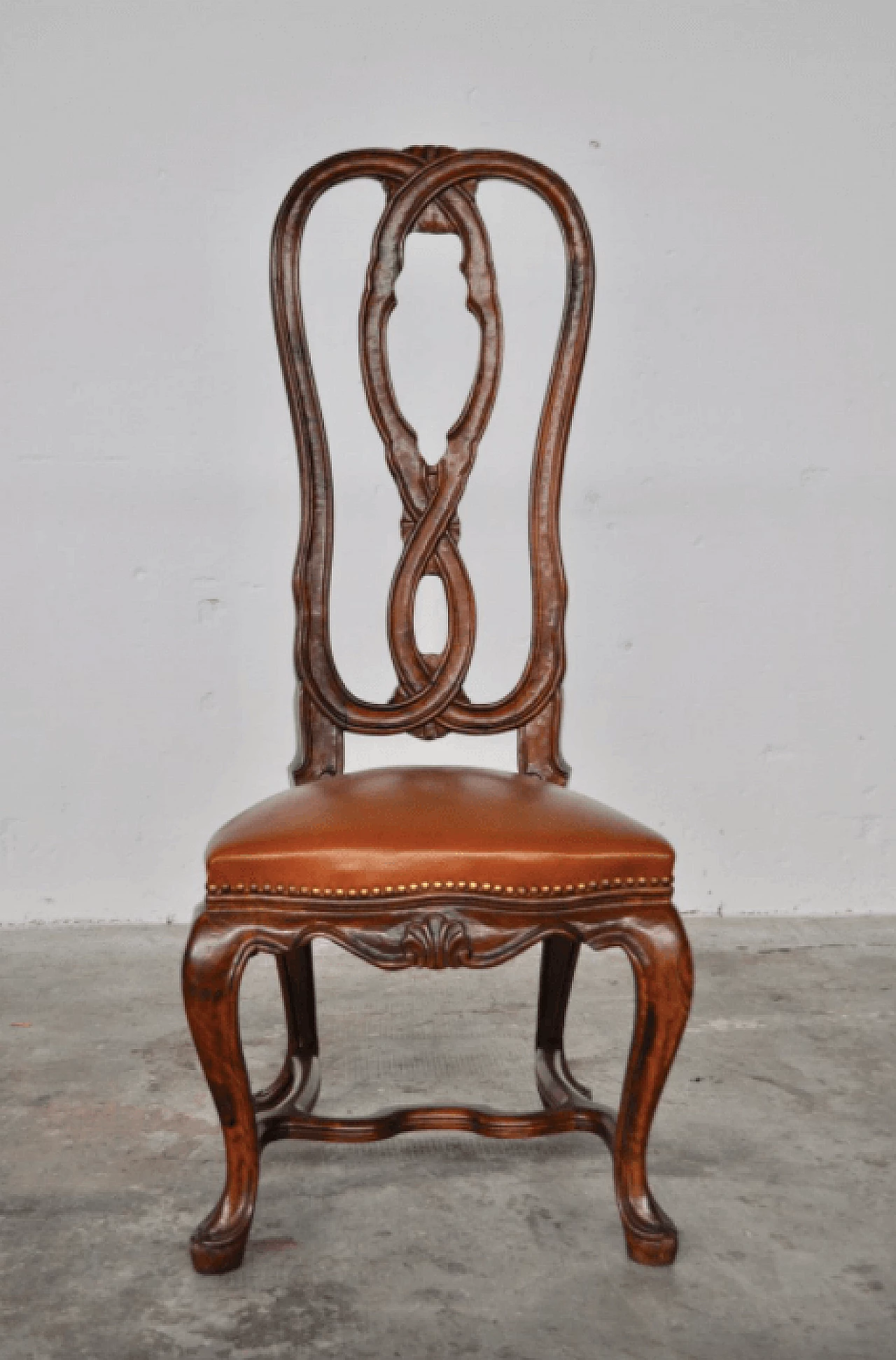 7 Hand-carved ashwood chairs, 1950s 1372718