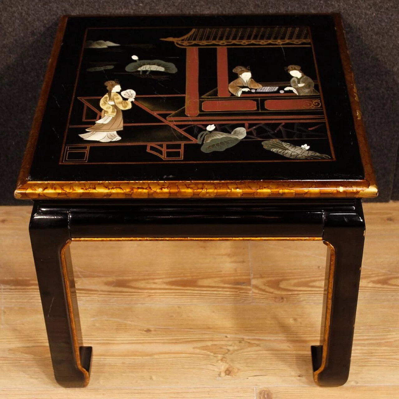 French coffee table in lacquered, painted and gilded wood with chinoiserie decorations 1379946