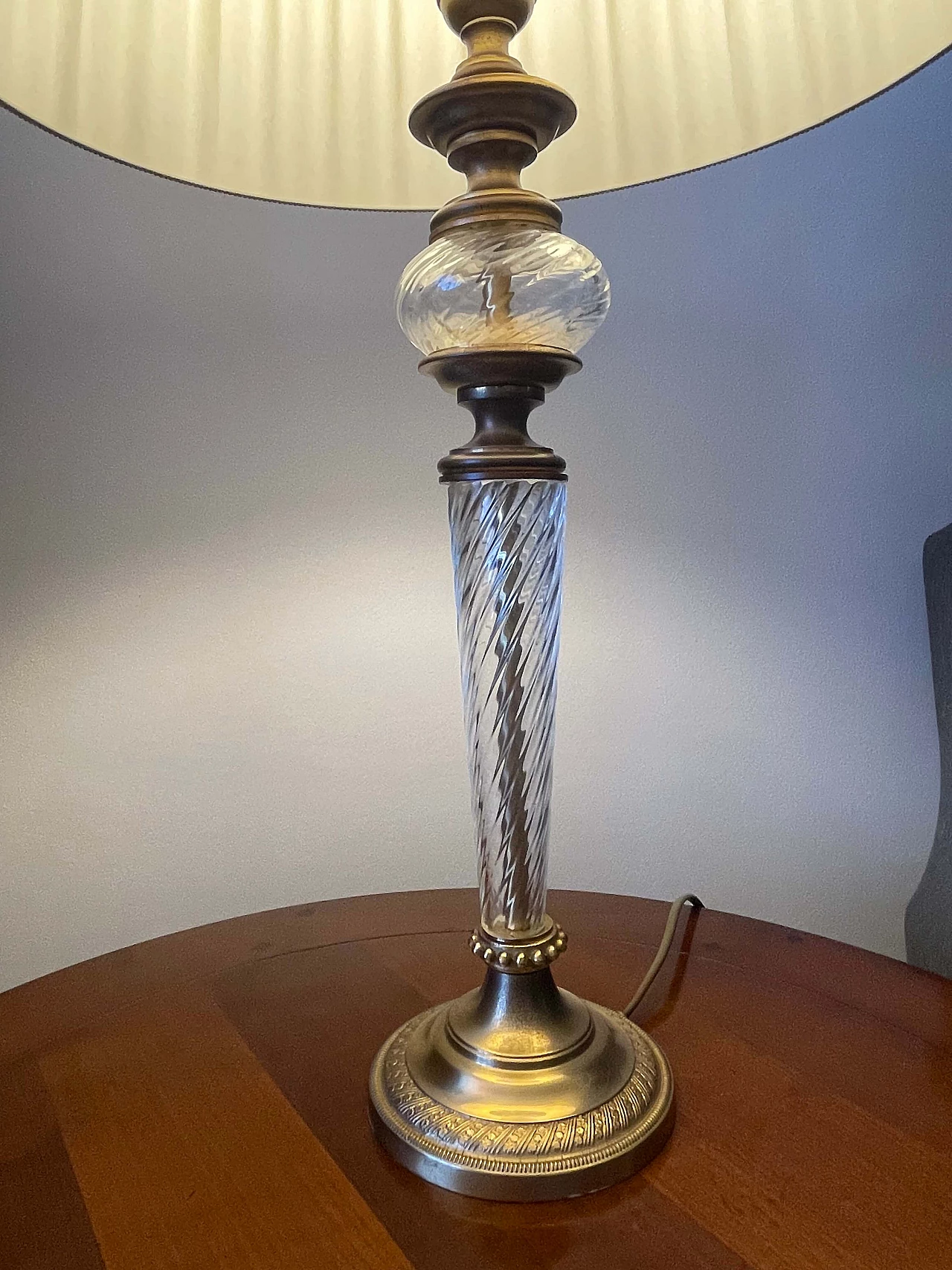 Glass table lamp with ivory lampshade 1380011