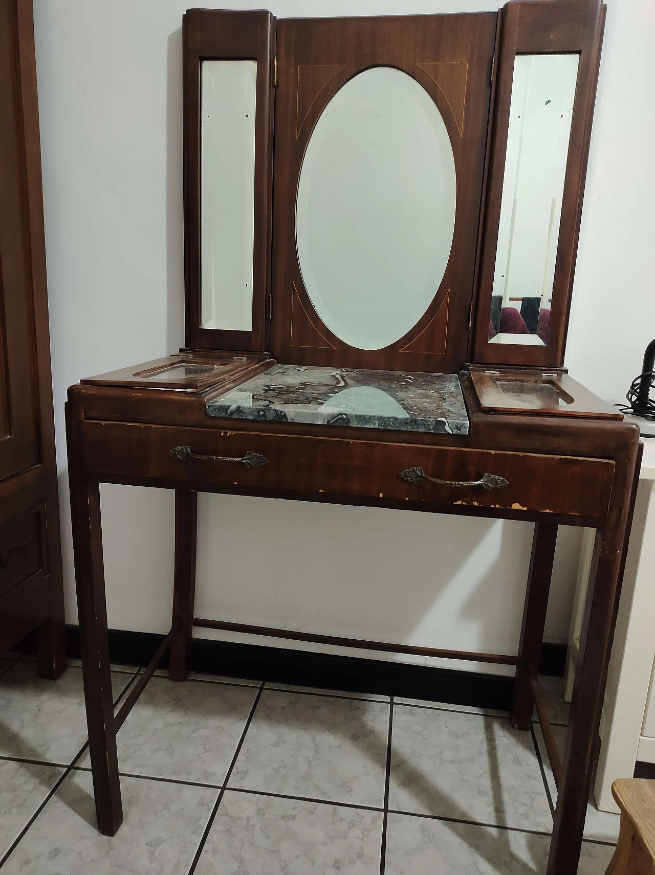 Dressing table with mirror and chair, early 20th century 1384149