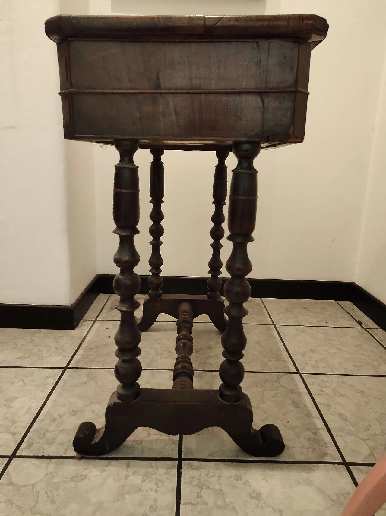 Small walnut table with drawer, early 20th century 1384158