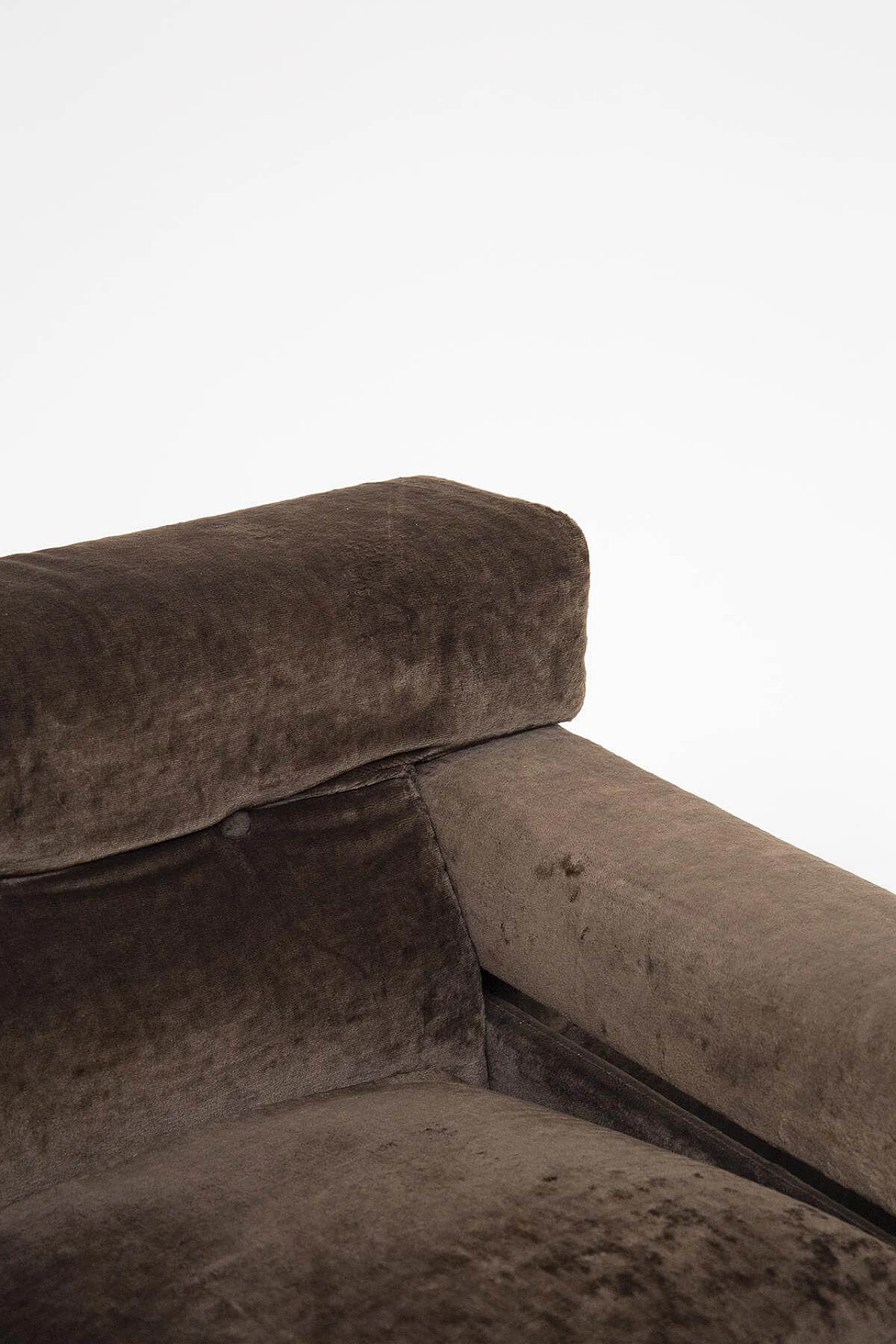 Vittorio Introini's sofa in brown velvet and steel, 1970s 1400349