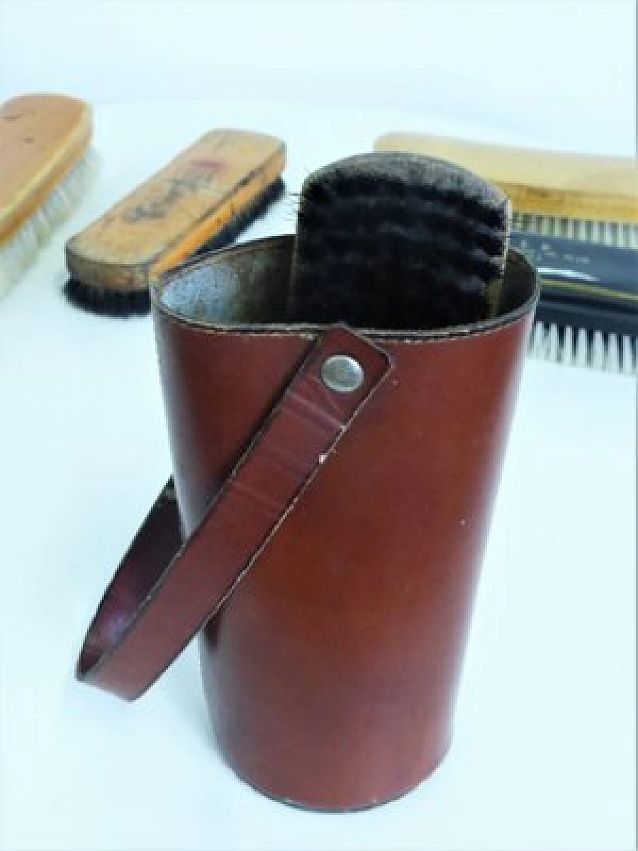 9 Verbania shoe brushes, 1960s 1407192