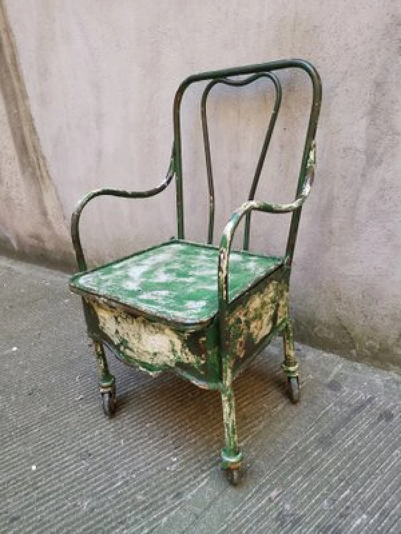 Iron armchair with wheels, 1940s 1461358