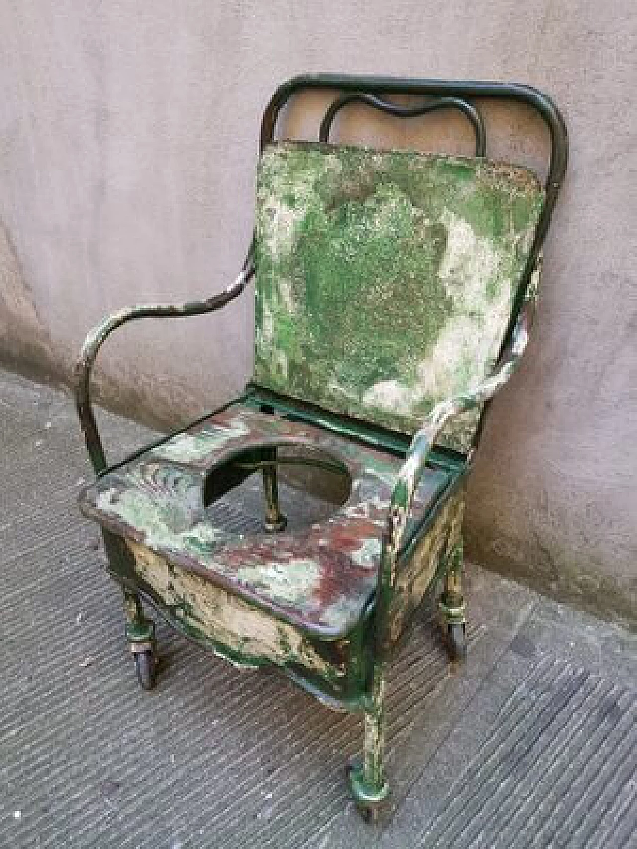 Iron armchair with wheels, 1940s 1461360