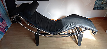 Chaise longue LC4 serie Mvseum in pelle (nera), Alivar