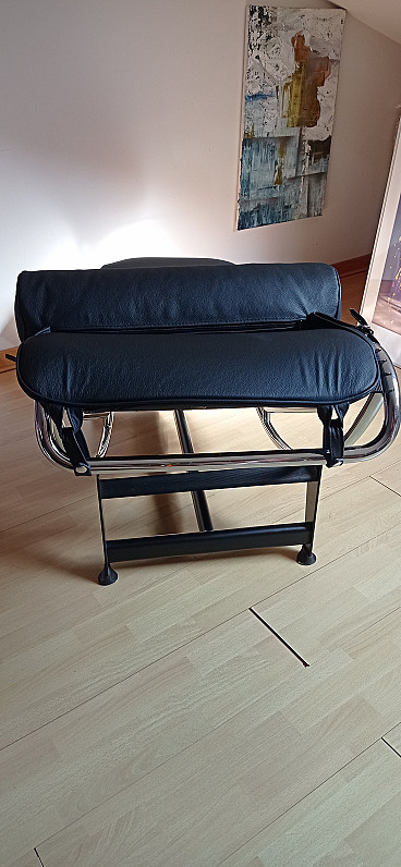 Chaise longue LC4 serie Mvseum in pelle (nera), Alivar