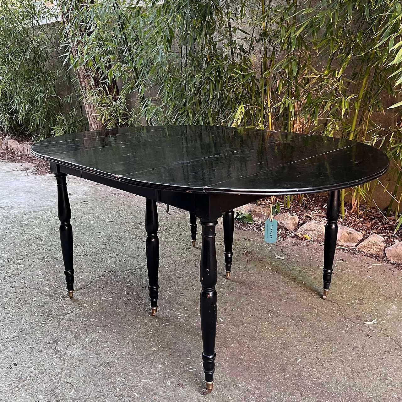 Ebonised mahogany extending table, 19th century 1469166