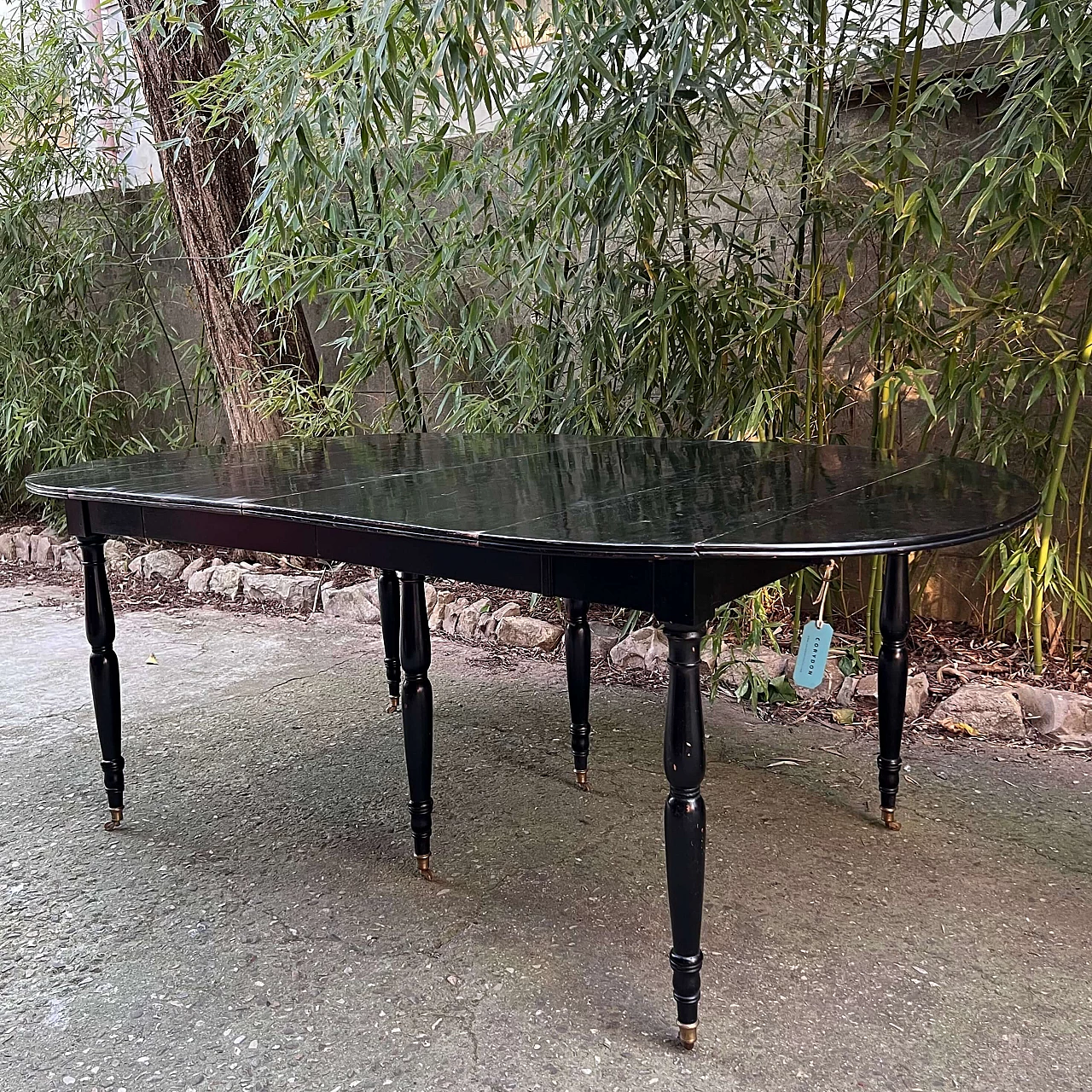 Ebonised mahogany extending table, 19th century 1469174