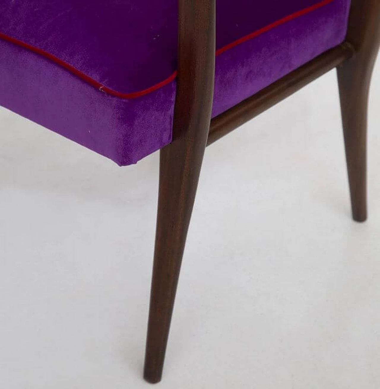 Pair of purple velvet armchairs by Fratelli Consonni, 1950s 1473725