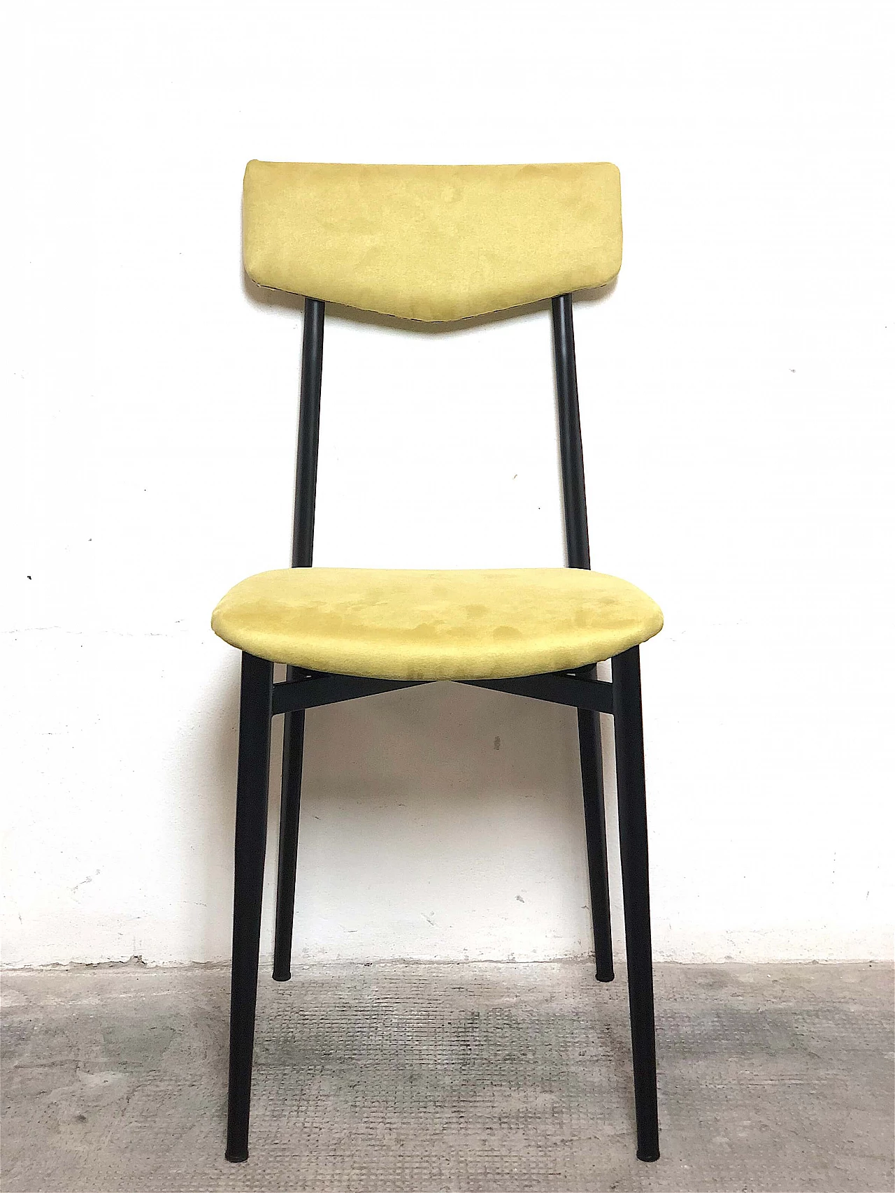 6 Metal and yellow microfibre chairs, 1960s 1479248