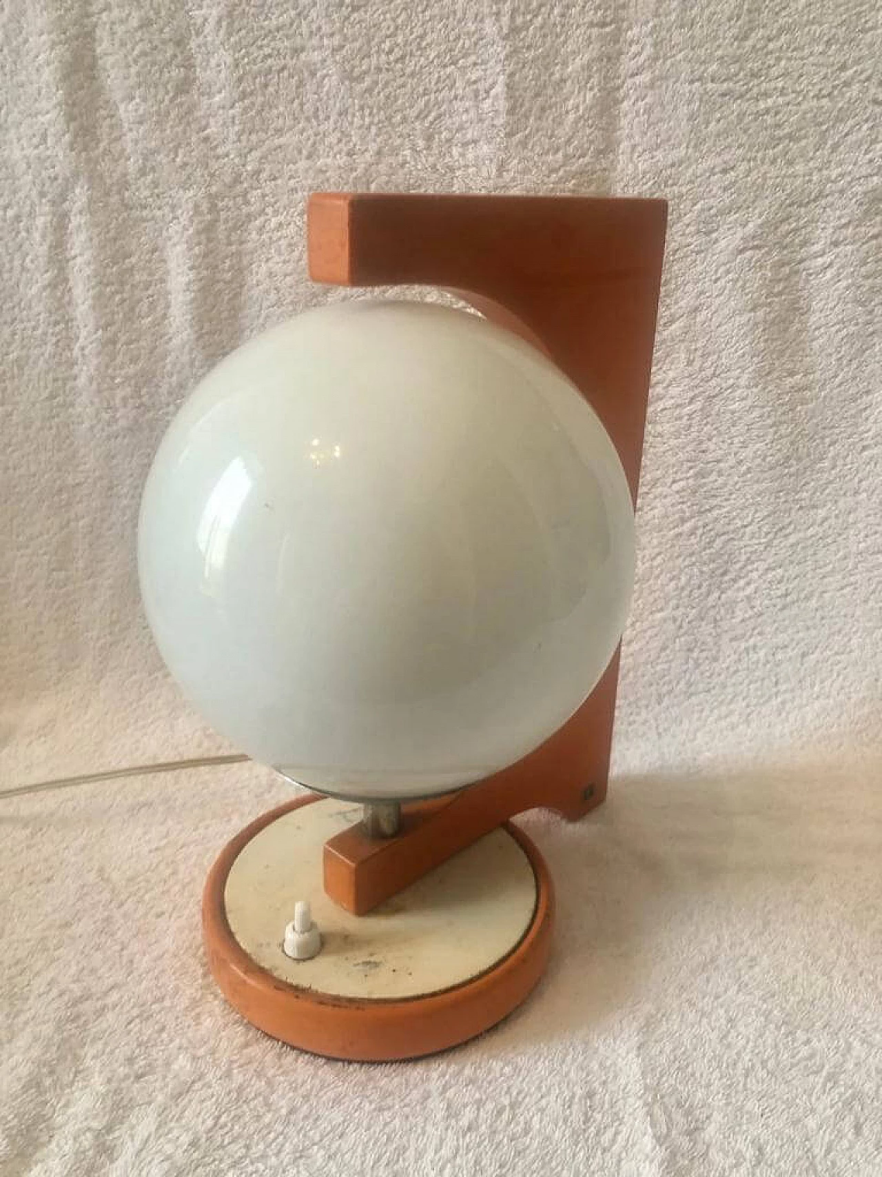 Table lamp in lacquered wood with orange shades, 1960s 8