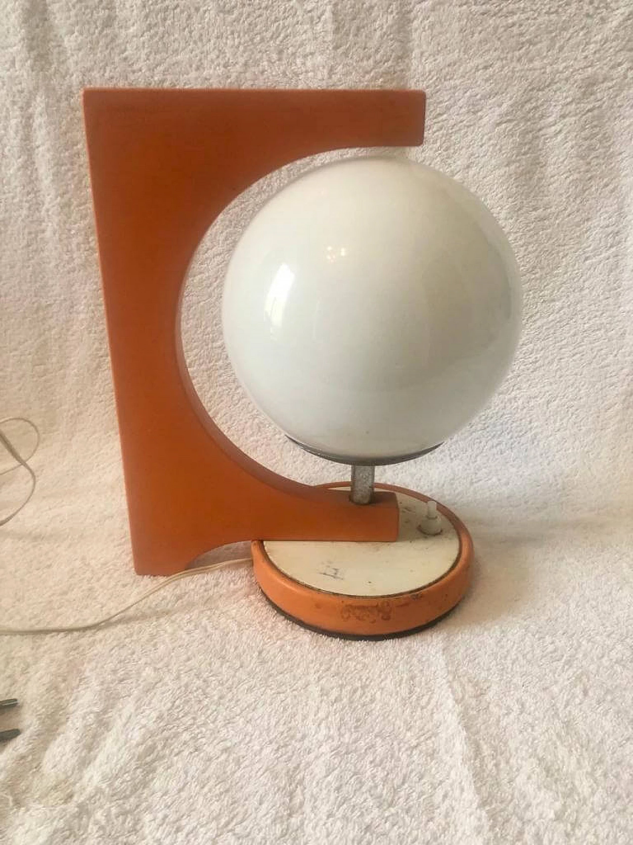 Table lamp in lacquered wood with orange shades, 1960s 12