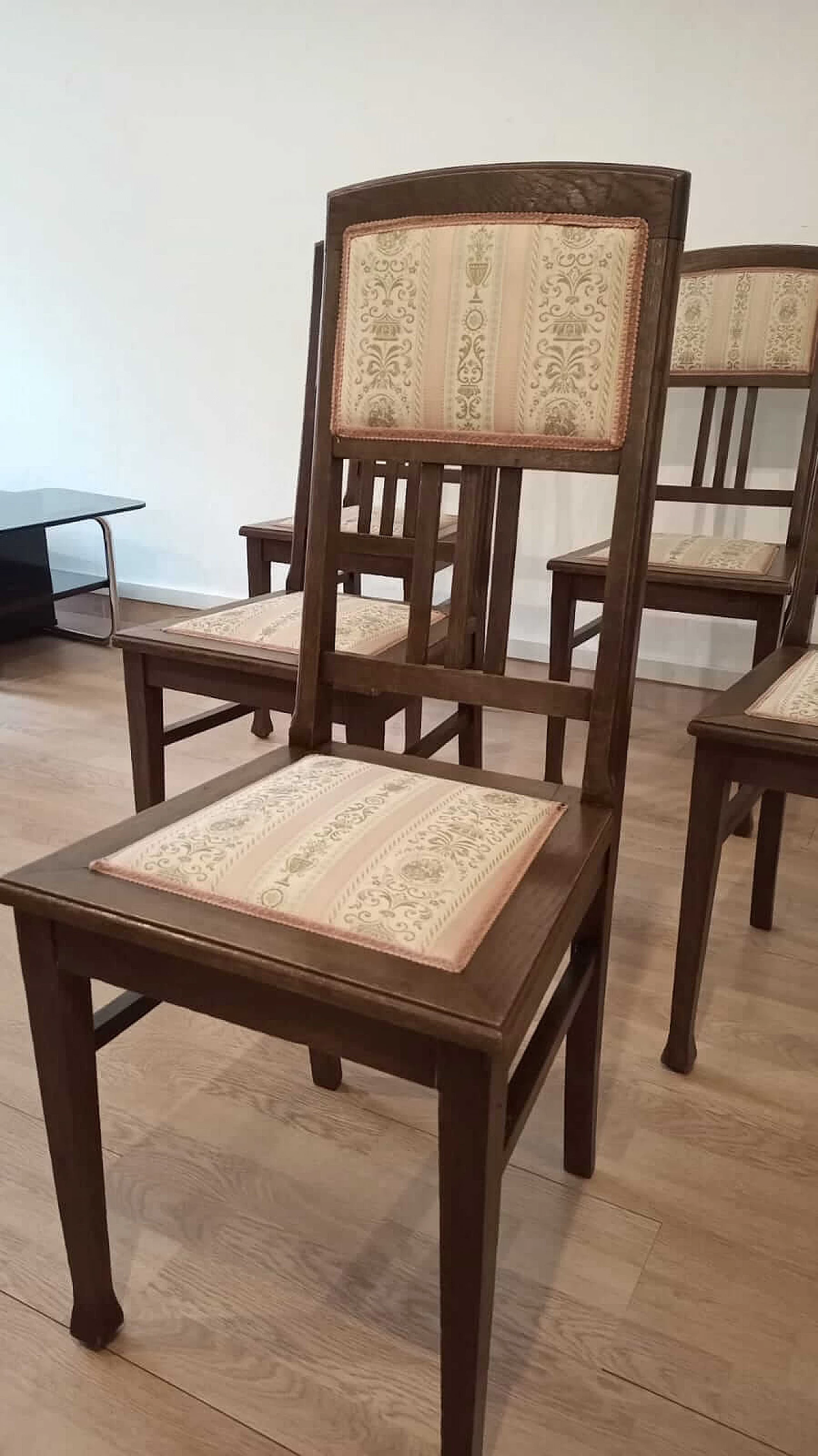 6 Fabric and oak chairs, 1920s 1355466