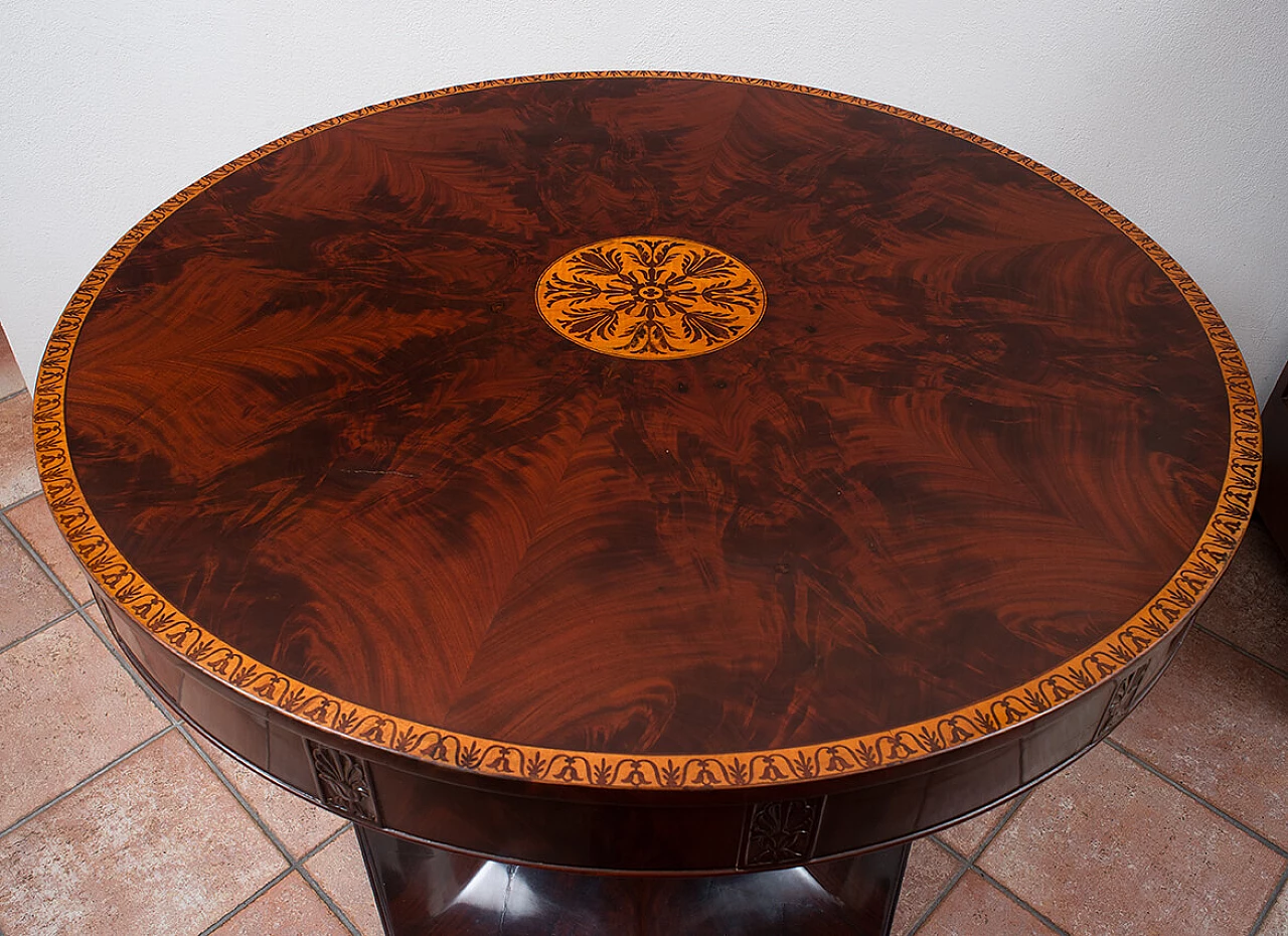 Smith coffee table in mahogany feather with maple inlay, 19th century 2