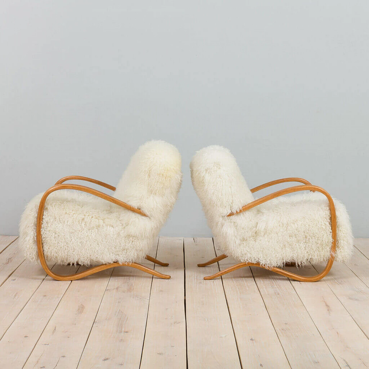 Pair of Jindrich Halaba sheepskin armchairs 269, 1930s 8