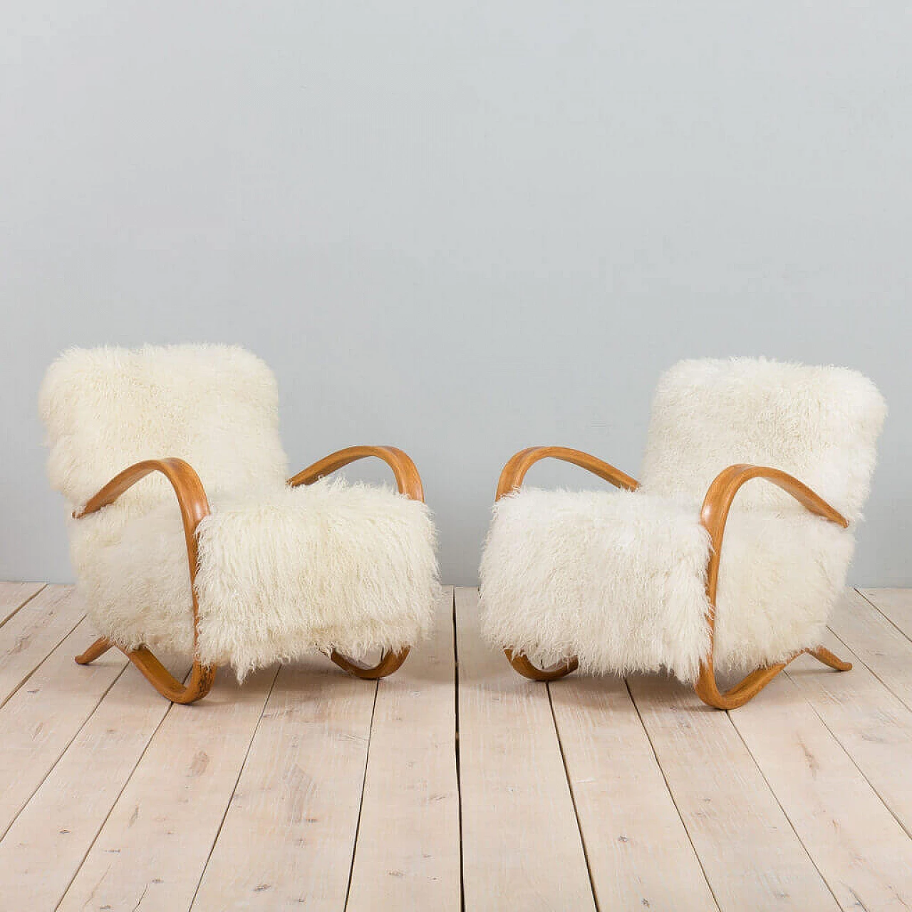 Pair of Jindrich Halaba sheepskin armchairs 269, 1930s 11