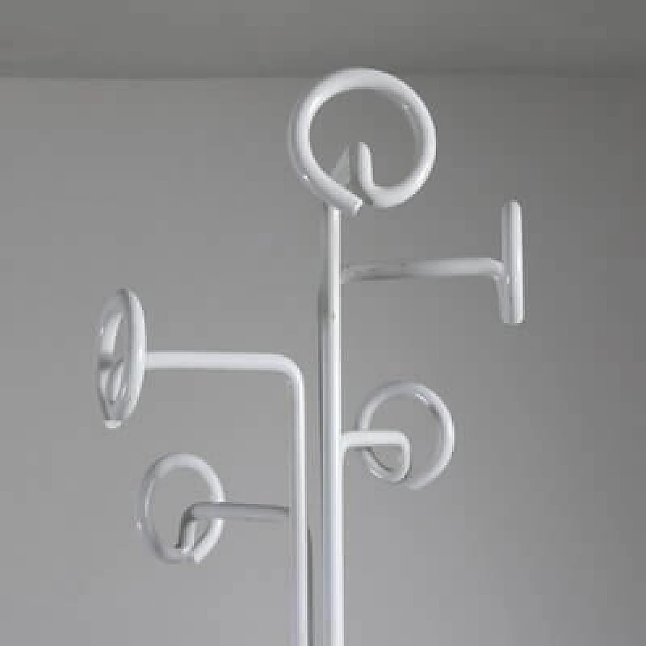 White lacquered metal coat rack, 1970s 6