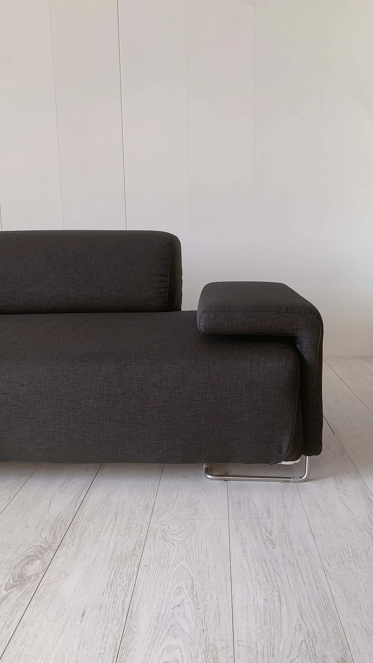 Lowland sofa by Patricia Urquiola for Moroso 6