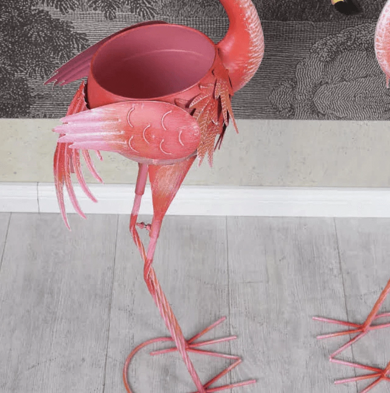 Pair of flamingo-shaped pot holders made of metal 5