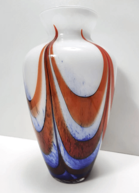 Vaso in vetro di Murano arancione, bianco e blu nello stile di Carlo Moretti,  anni '70