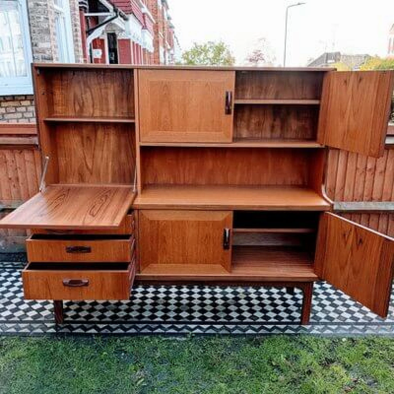 Mid-Century sideboard in teak by E. Gomme for G Plan, 1962 4