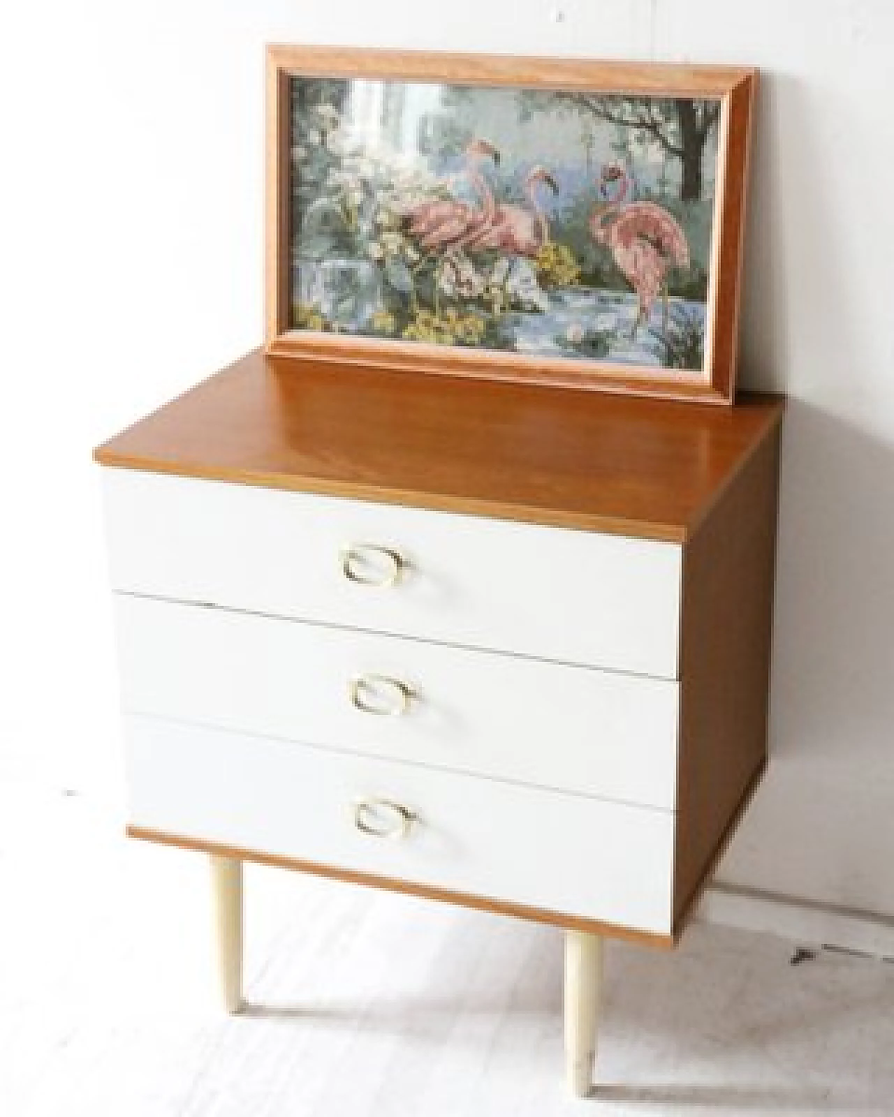 Chest of drawers in white lacquered wood, 1960s 6