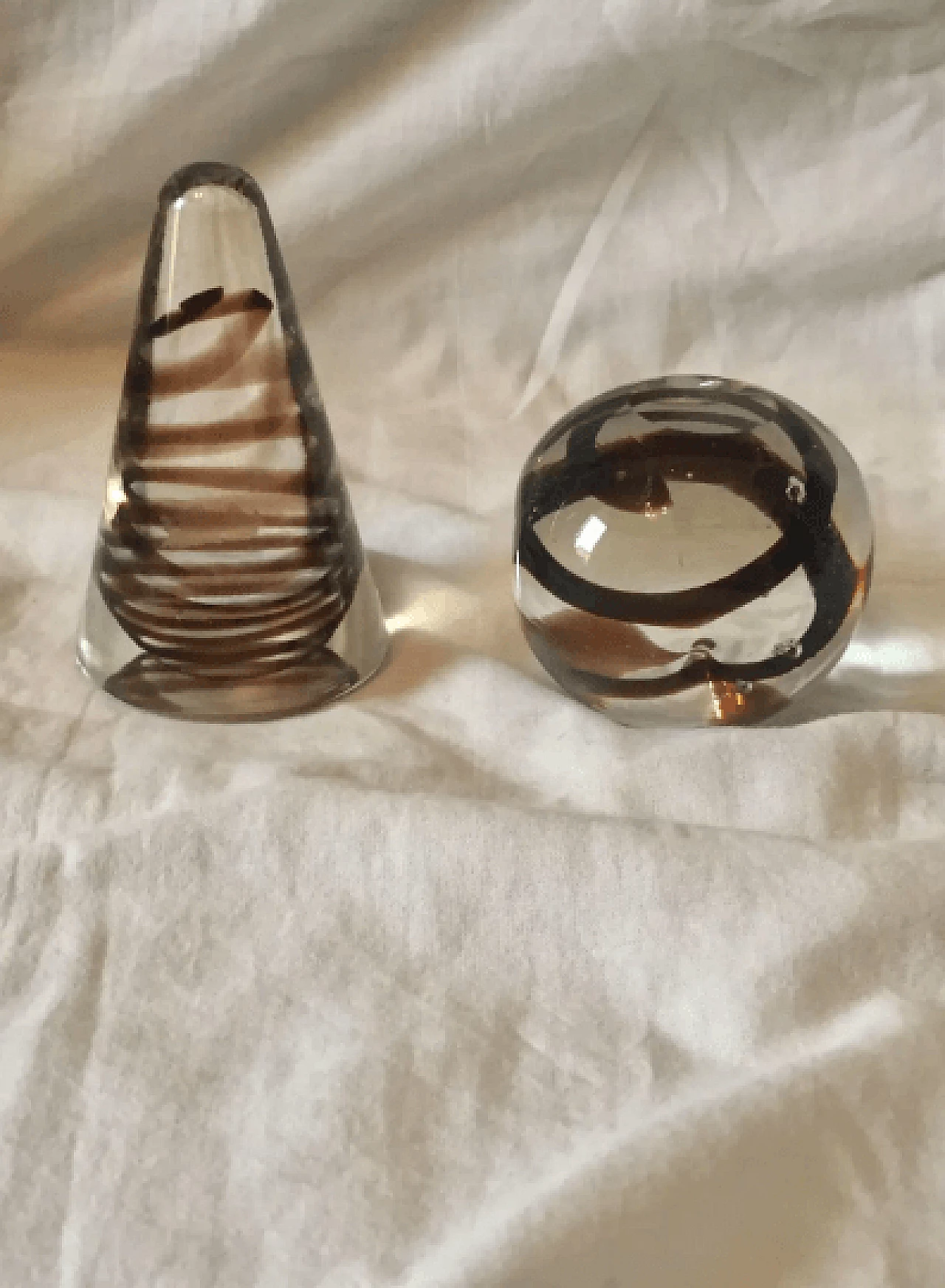 Pair of submerged art glass paperweights, 1960s 2