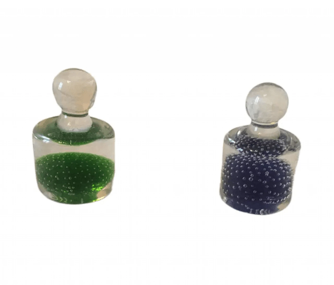 Pair of Murano sommerso glass paper weights, 1960s 1