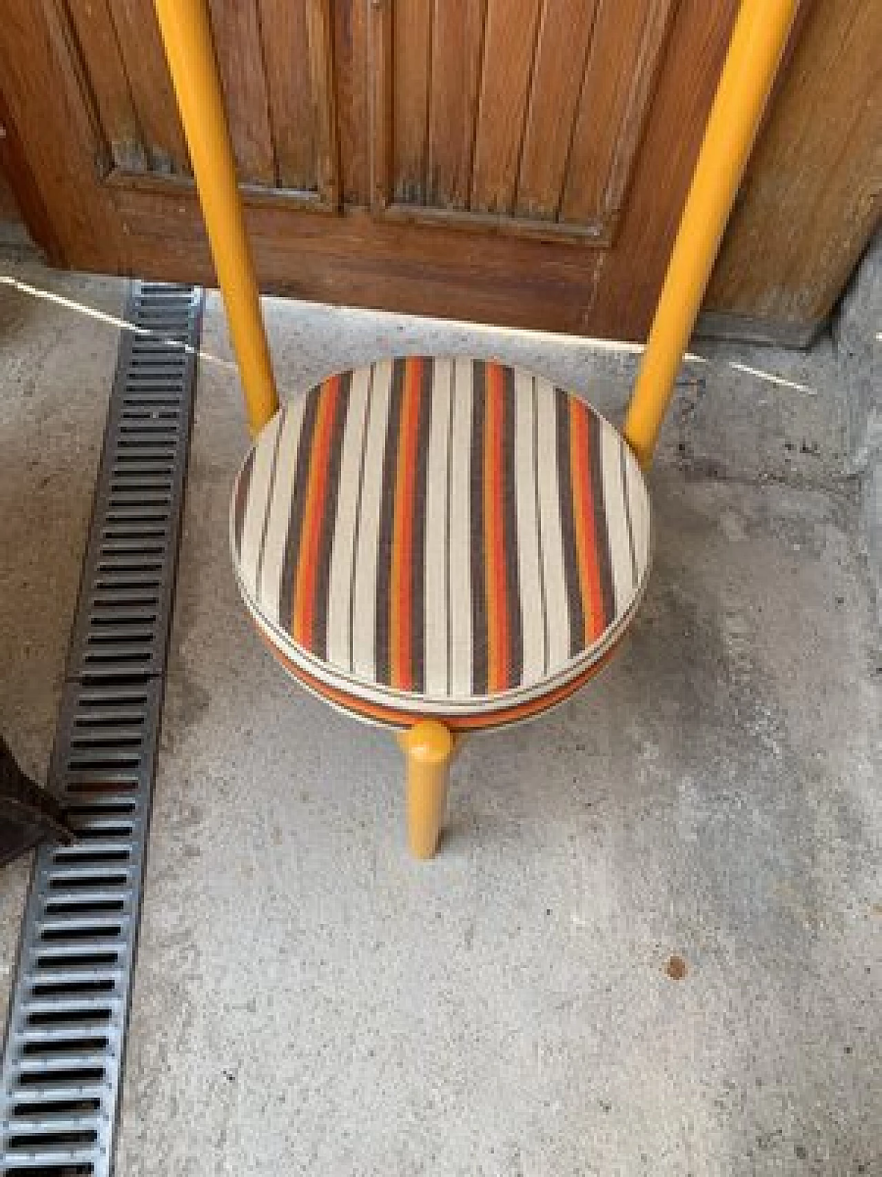 Coat rack in yellow wood  with upholstered seat, 1950s 2