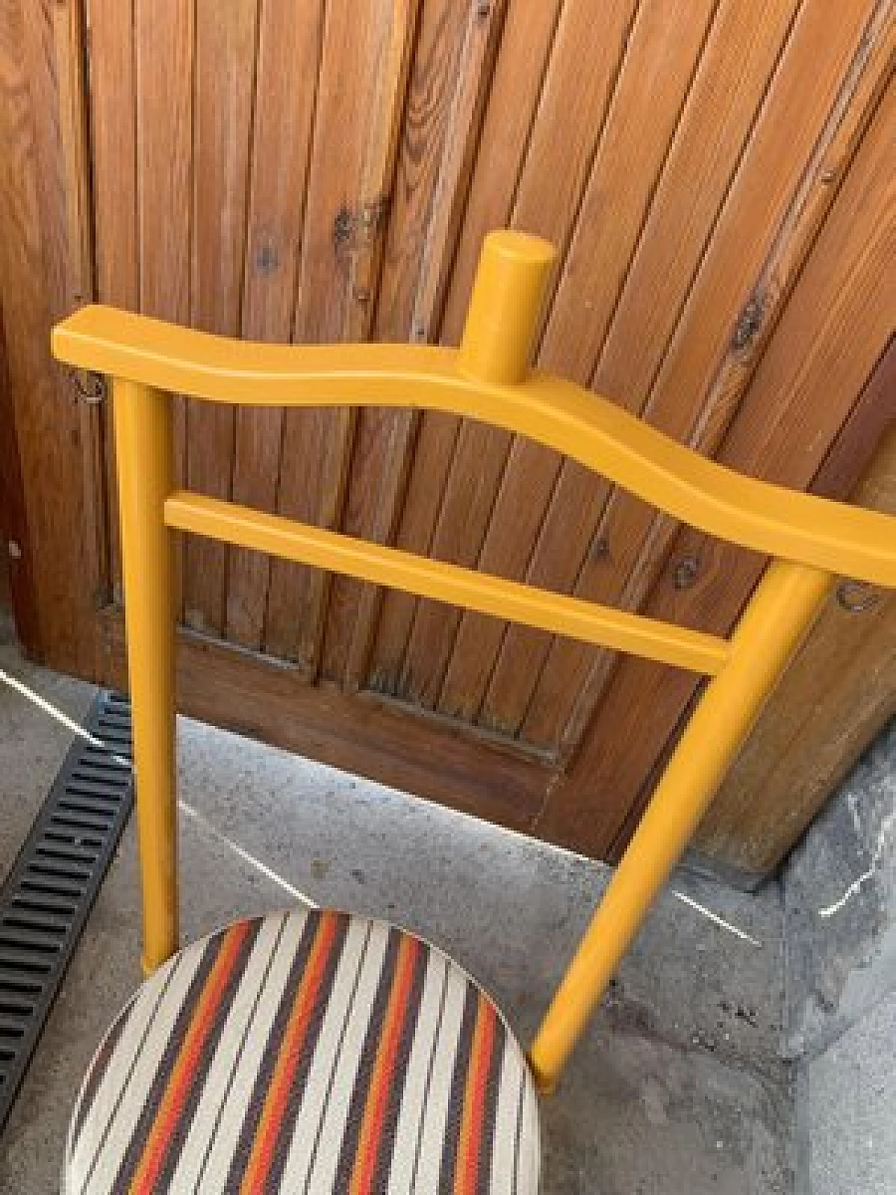 Coat rack in yellow wood  with upholstered seat, 1950s 3