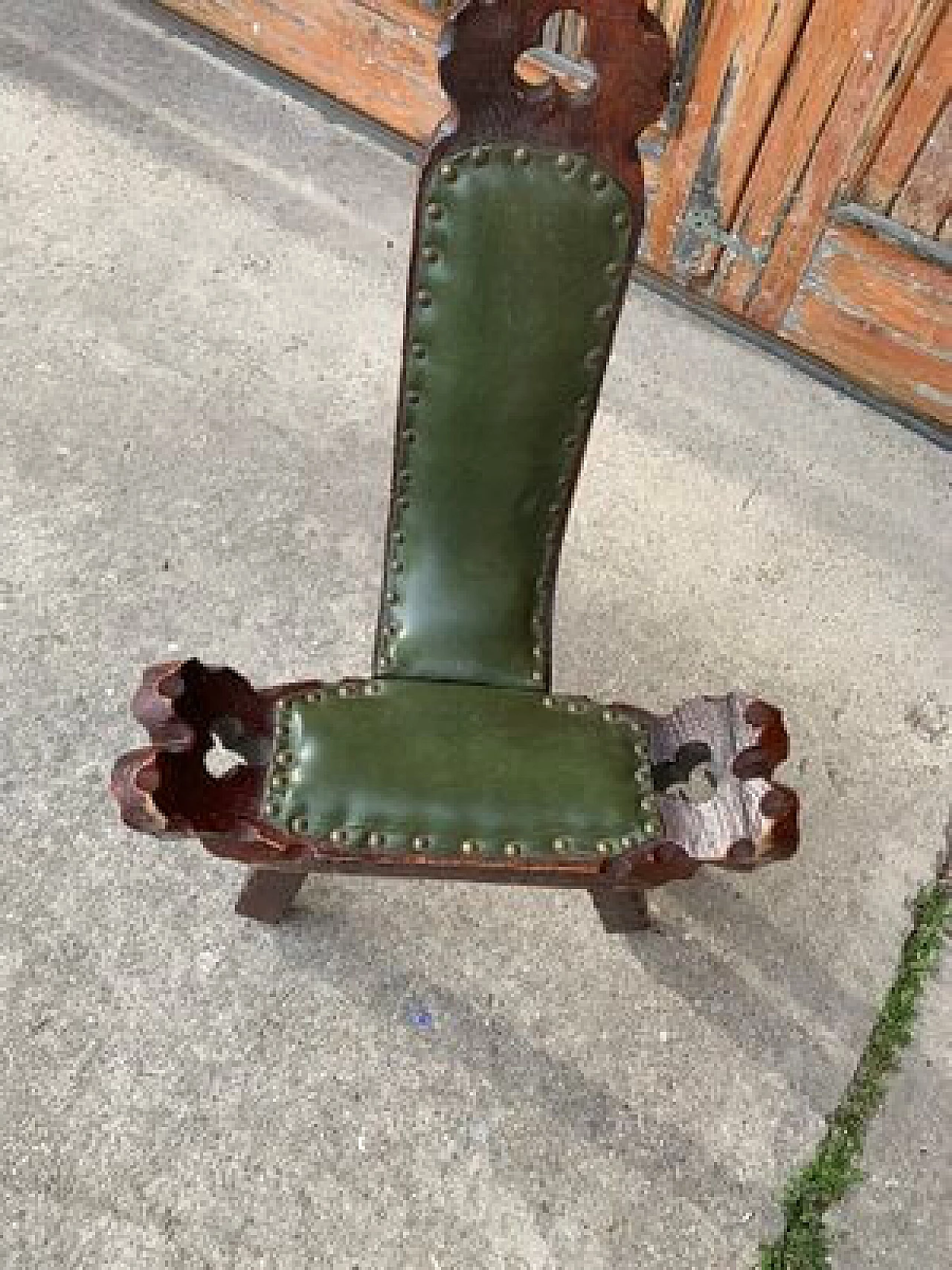 Brutalist style chair in wood and leather, 1960s 2