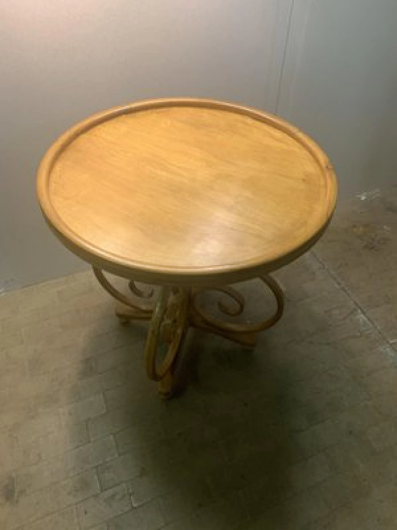 Coffee table in wood by Michael Thonet, early 1900s 5