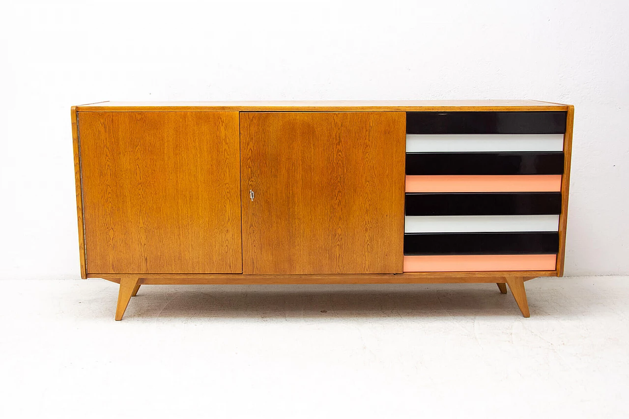 Credenza U-460 di Jiří Jiroutek per Interiér Praha, anni '60 16