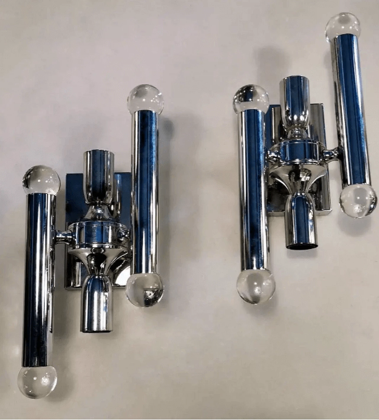 Pair of chrome-plated brass wall lights by Gaetano Sciolari, 1960s 3