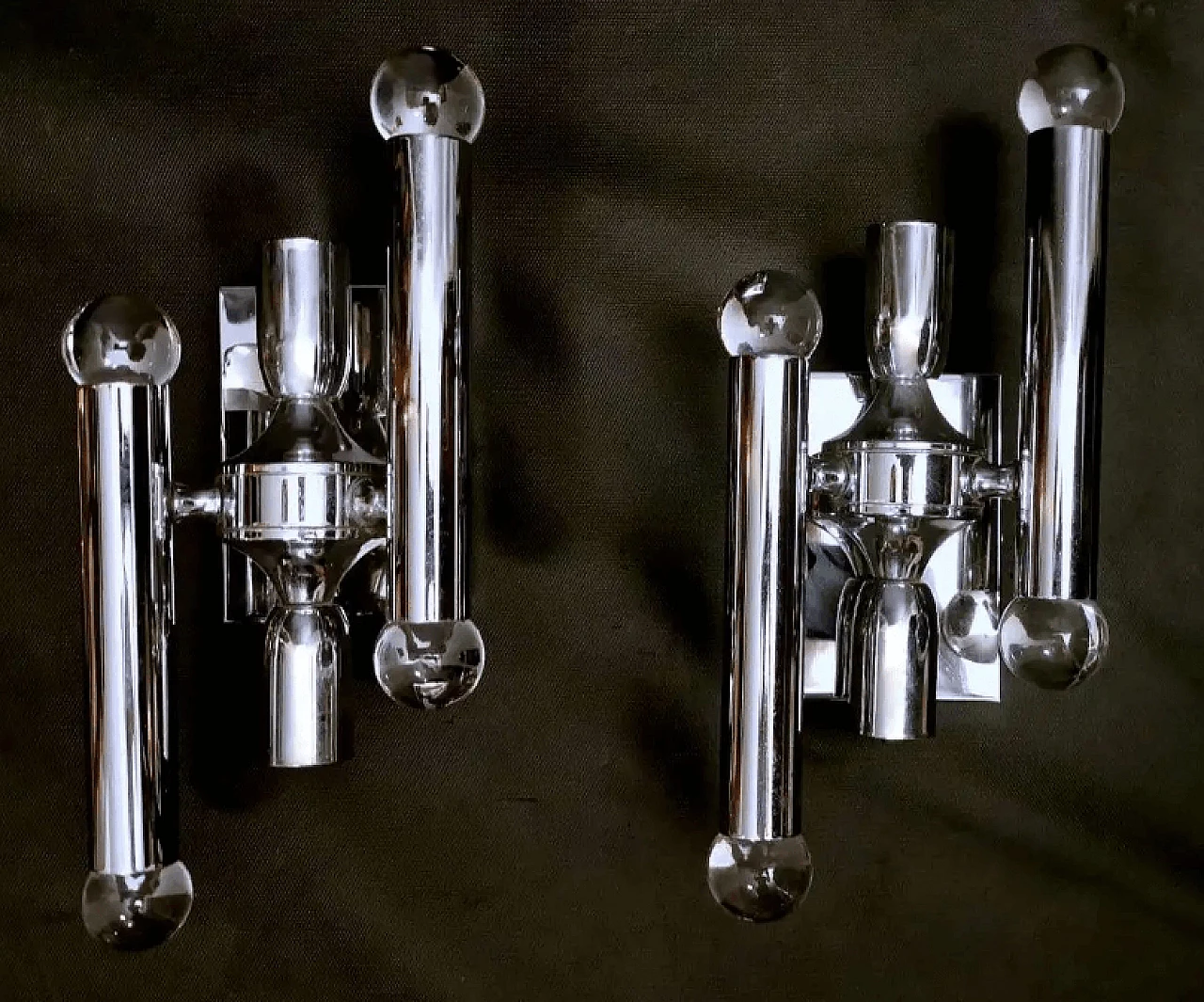 Pair of chrome-plated brass wall lights by Gaetano Sciolari, 1960s 8