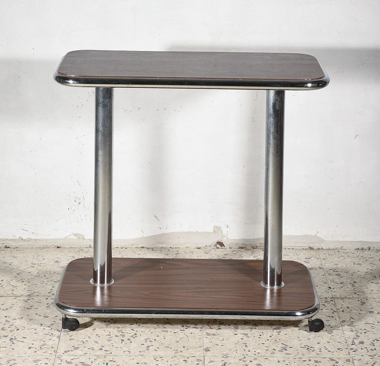 Small table with wheels in wood and chrome-plated steel, 1980s 3