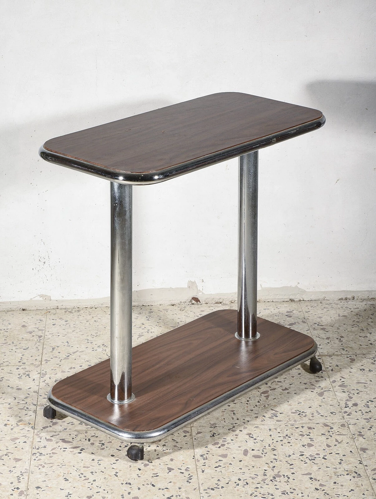 Small table with wheels in wood and chrome-plated steel, 1980s 6