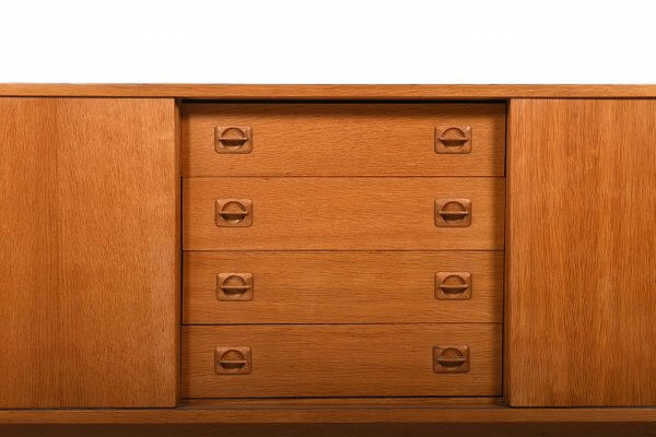 Danish sideboard in oak, 1960s 4