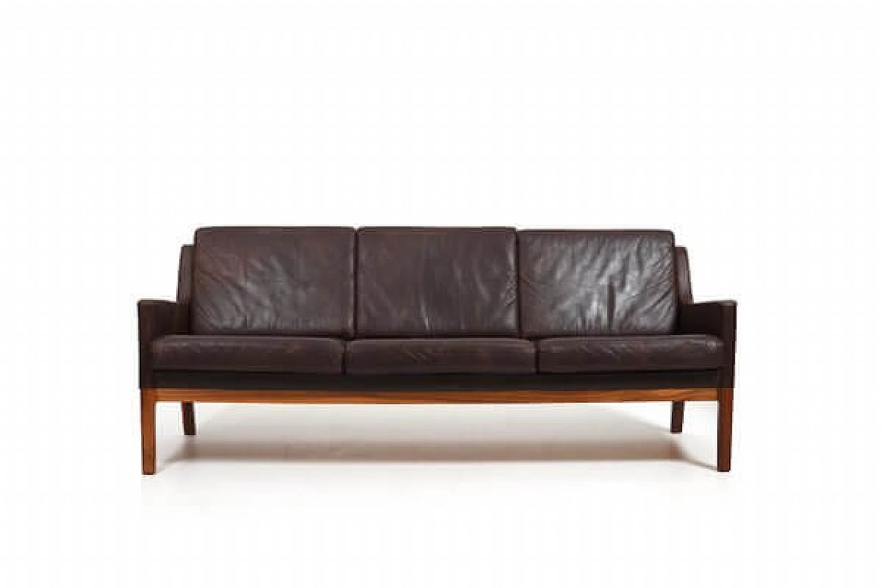 3-Seater sofa in brown leather by Kai Lyngfeldt Larsen for Søren Willadsen Møbelfabrik, 1960s 1