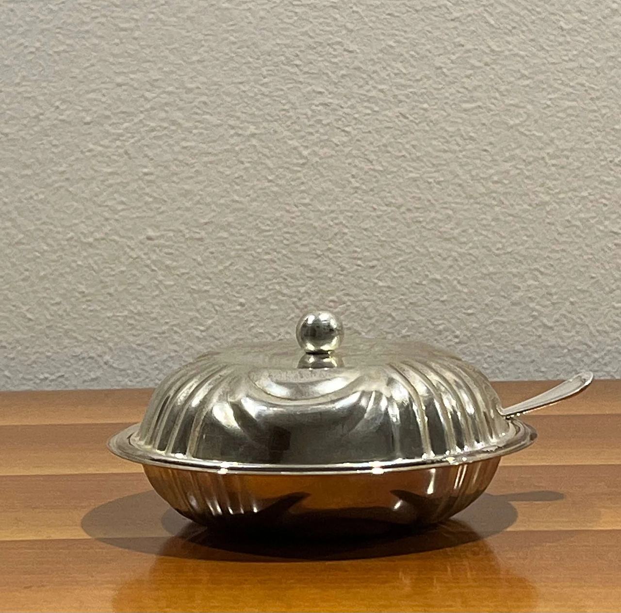 Silver-plated bowl with lid and spoon, 1940s 2