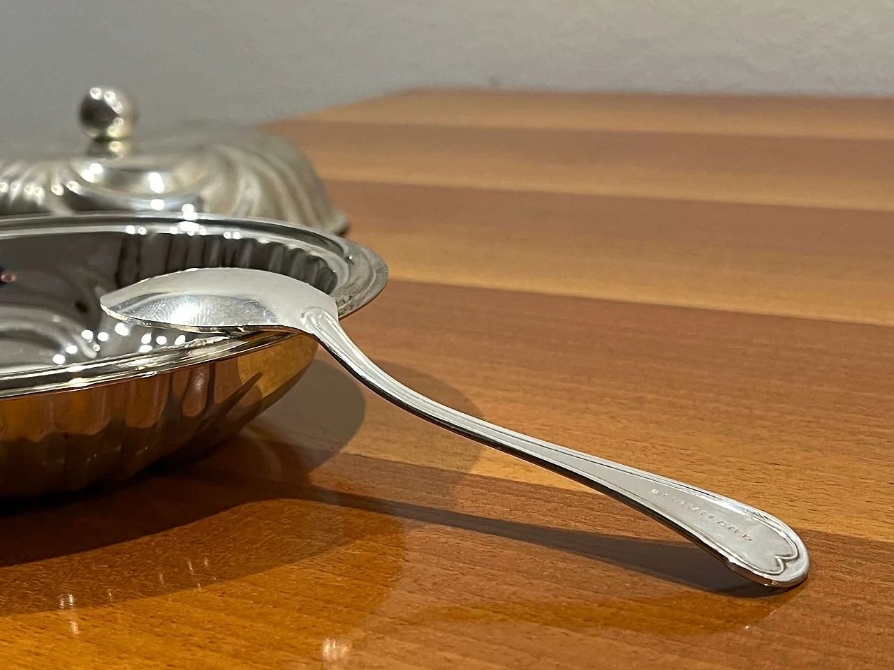 Silver-plated bowl with lid and spoon, 1940s 5