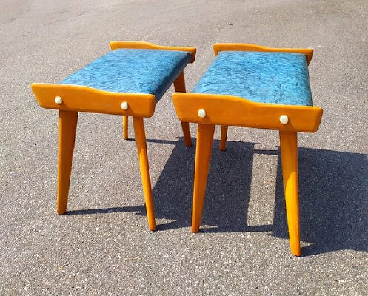 Pair of beech footstools attributed to Carlo De Carli, 1950s 1