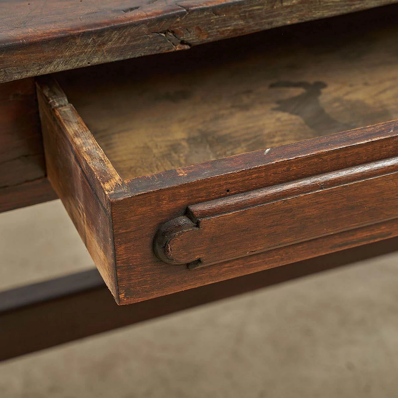 Walnut monk's table with drawer, 19th century 9