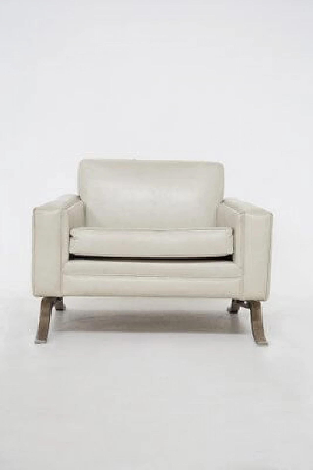 Pair of gray leather armchairs attributed to Ignazio Gardella, 1950s 2