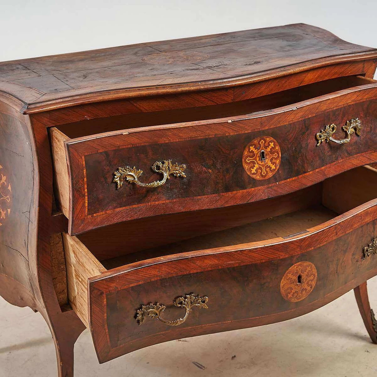Two-drawer wooden moved dresser with inlay decoration, 19th century 8