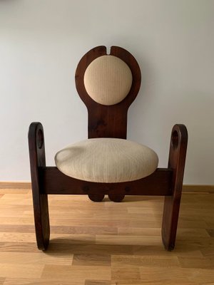 Poltroncina in legno e tessuto beige di Maria Szedleczky, anni '60