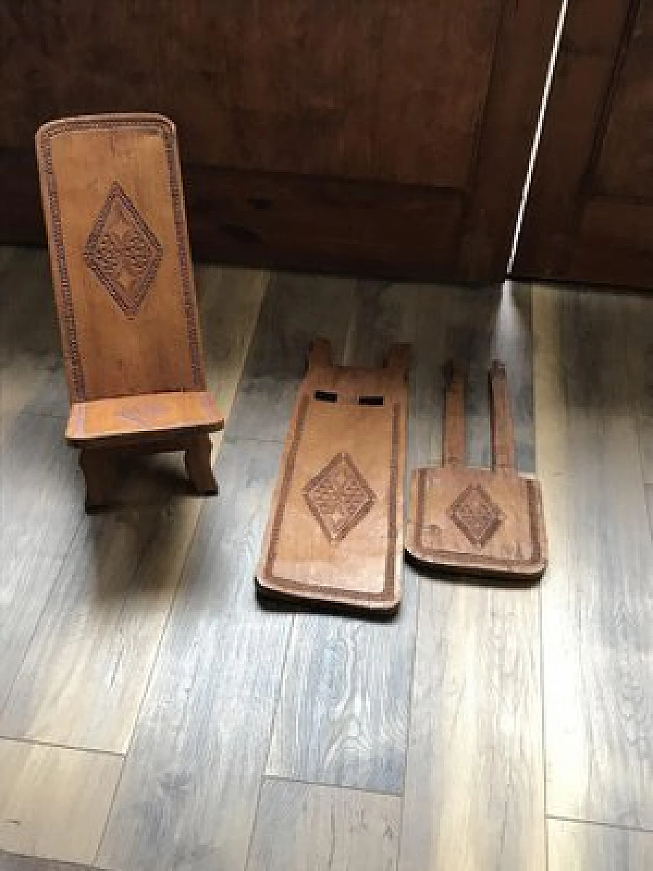 Pair of hand carved wooden chairs, 1960s 7